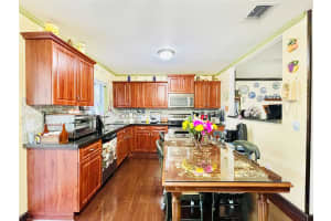 151 SE 3rd St, Pompano Beach, FL 33060 Sold 12/20/24