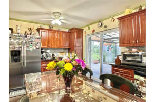 151 SE 3rd St, Pompano Beach, FL 33060 Sold 12/20/24