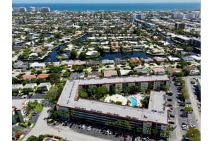 5300 NE 24th Ter 110C, Fort Lauderdale, FL 33308 Sold 04/25/24