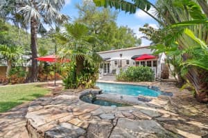 613 SE 12th Ter, Fort Lauderdale, FL 33301 Sold 04/19/24