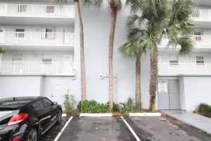 117 Royal Park 3F, Oakland Park, FL 33309 Sold 12/26/24