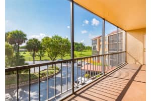 3900 N Hills Dr 302, Hollywood, FL 33021 Sold 01/22/25