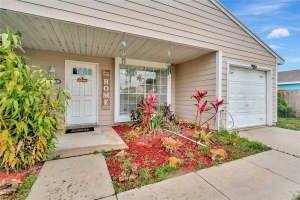 10579 Bobbie Ln, Royal Palm Beach, FL 33411 Sold 05/16/24