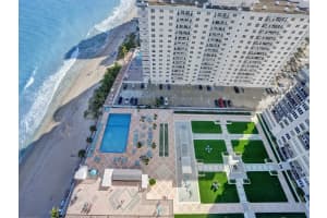 4280 Galt Ocean Dr 17M, Fort Lauderdale, FL 33308 Sold 08/30/24