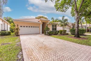 7100 NW 75th St, Parkland, FL 33067 Sold 06/21/24