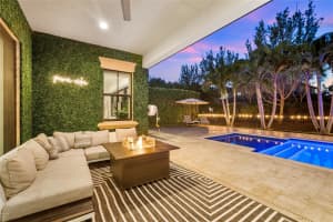 9345 Meridian Dr W, Parkland, FL 33076 Sold 06/13/24