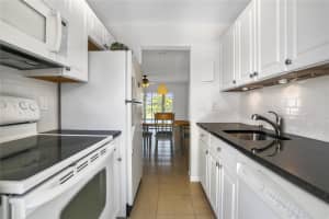 2700 W Golf Blvd 251, Pompano Beach, FL 33064 Sold 01/08/25