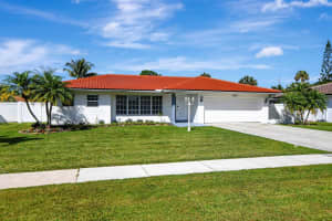 22076 Acapulco Ct, Boca Raton, FL 33428 Sold 04/18/24