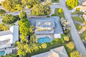 2 MENDOTA LN, Sea Ranch Lakes, FL 33308 - MLS#F10428591