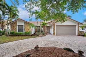615 NW 113th Ter, Coral Springs, FL 33071 Sold 07/08/24