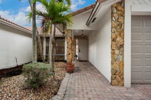 615 NW 113th Ter, Coral Springs, FL 33071 Sold 07/08/24