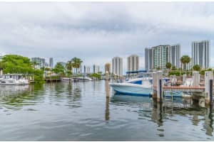 400 Kings Point Dr 1027, Sunny Isles Beach, FL 33160 Sold 06/07/24
