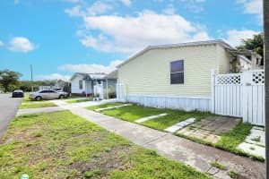 21530 NW 3rd Place, Pembroke Pines, FL 33029 Sold 05/24/24