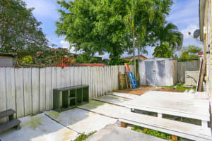 21530 NW 3rd Place, Pembroke Pines, FL 33029 Sold 05/24/24