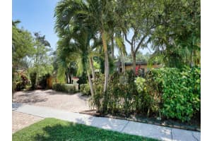1114 SE 14th Dr, Deerfield Beach, FL 33441 Sold 05/24/24