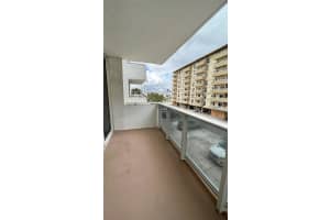 3140 S Ocean Dr 208, Hallandale Beach, FL 33009 Sold 04/18/24