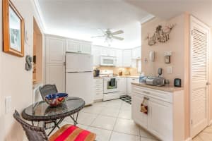 8921 S Hollybrook Blvd APT 208, Pembroke Pines, FL 33025, Sold 09/20/24