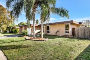 7702 NW 74th Ave, Tamarac, FL 33321 Sold 05/20/24