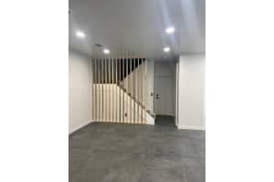 231 NW 75th Ter, Plantation, FL 33317 Sold 05/15/24