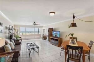201 Van Buren St 105, Hollywood, FL 33019 Sold 05/01/24