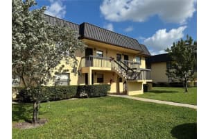 9232 NW 1st St 105, Hollywood, FL 33024 Sold 04/30/24