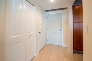 610 W Las Olas Blvd 1720N, Fort Lauderdale, FL 33312 Sold 05/24/24