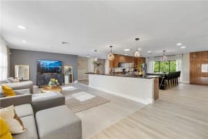 4160 NW 100th Ave, Coral Springs, FL 33065 Sold 09/12/24