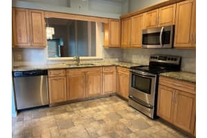 5962 NW 93rd Ter, Tamarac, FL 33321 Sold 03/18/24