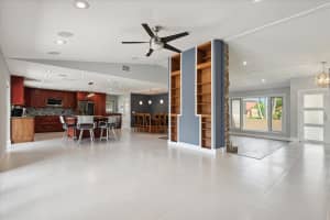 9710 NW 15th St, Plantation, FL 33322 Sold 05/07/24