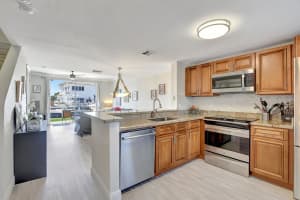 964 Jeffery St 964, Boca Raton, FL 33487 Sold 05/31/24