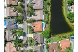 4721 NW 75th St, Coconut Creek, FL 33073 Sold 04/30/24