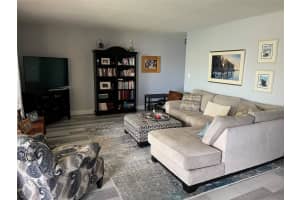 MLS# F10429342, Oakland Park, Florida 33309