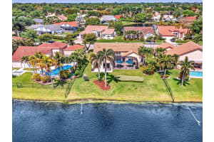 9540 Hollyhock Ct, Davie, FL 33328 Sold 04/30/24