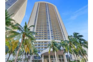 1850 S Ocean Dr 4207, Hallandale Beach, FL 33009 Sold 06/10/24