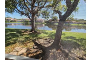 507 NW 208th Dr, Pembroke Pines, FL 33029 Sold 05/17/24