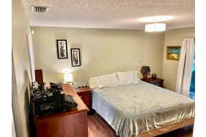 596 Woodgate Cir D, Fort Lauderdale, FL 33326 Sold 05/31/24