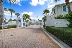 760 Seaview Dr 760, Juno Beach, FL 33408 Sold 08/22/24