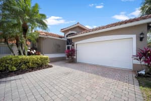 7808 Trapani Ln, Boynton Beach, FL 33472 Sold 04/30/24