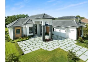 13600 Pine Meadow Ct, Davie