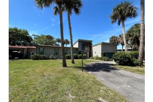 10198 Hwy 441 SE, Okeechobee, FL 34974 - MLS#F10429910