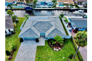 661 SE 7th Ave, Pompano Beach, FL 33060 Sold 11/07/24