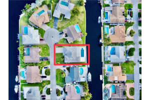 661 SE 7th Ave, Pompano Beach, FL 33060 Sold 11/07/24