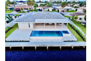 661 SE 7th Ave, Pompano Beach, FL 33060 Sold 11/07/24