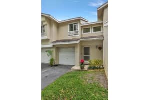 2274 Discovery Cir 2274, Deerfield Beach, FL 33442 Sold 08/16/24