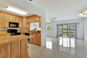 2274 Discovery Cir 2274, Deerfield Beach, FL 33442 Sold 08/16/24
