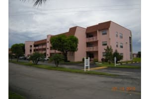 9481 Sunrise Lakes Blvd 201, Sunrise, FL 33322 Sold 12/06/24