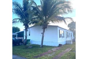 1650 SW 84th Ave, Davie, FL 33324 Sold 07/18/24