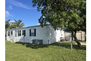 1650 SW 84th Ave, Davie, FL 33324 Sold 07/18/24