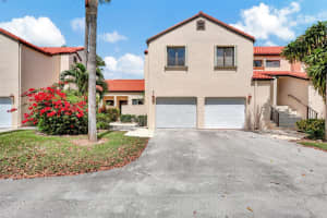 23 Via De Casas Sur 103, Boynton Beach, FL 33426 Sold 05/17/24