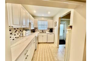 2050 NE 39th St 105E, Pompano Beach, FL 33064 Sold 05/06/24